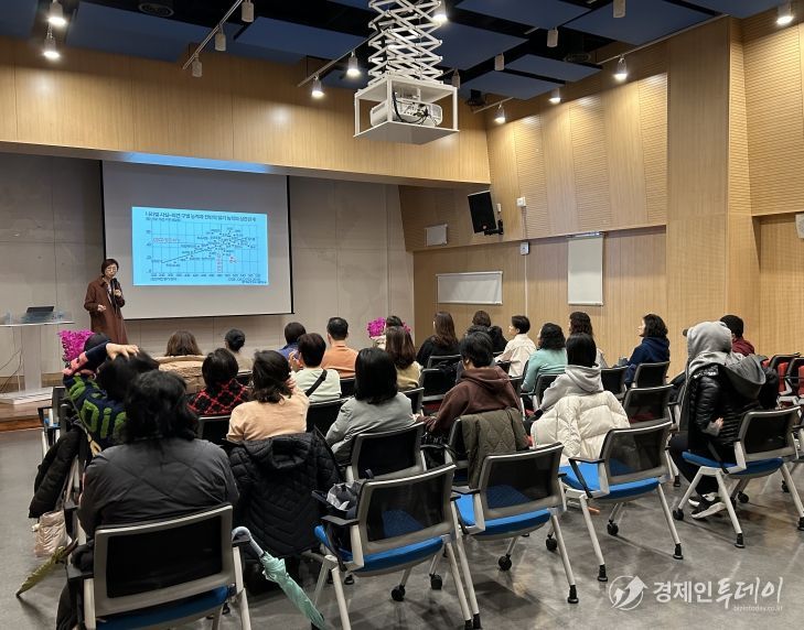 광명시 연서도서관, 2023년 '독서동아리 특강 & 워크숍' 성황리에 개최