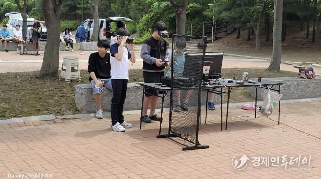 경기도안산교육지원청, 드론으로 학생의 꿈을 날리다