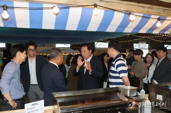 북항1부두‘포트 빌리지 부산’성공기원 행사장 방문