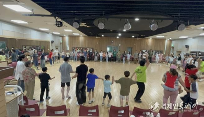 경기도군포의왕교육지원청 아이사랑네트워크 '2025 오손도손 가족놀이한마당' 개최