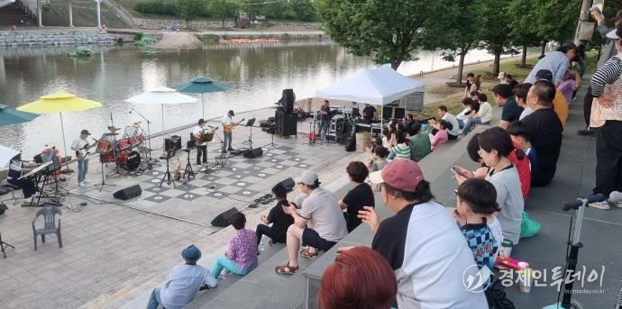 상주시, 다함께 즐기는 버스킹 공연 개최
