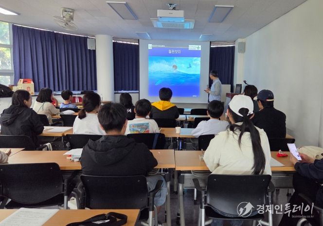 ‘10월의 하늘’ 과학 강연