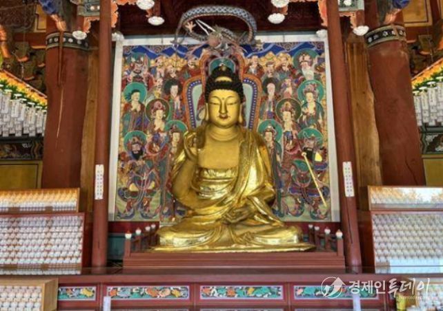 세종 비암사 소조아미타여래좌상