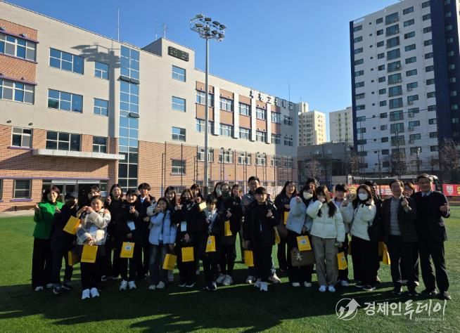 인천광역시교육청, 맞춤형 ‘인천교육가족 학교탐방’ 마무리