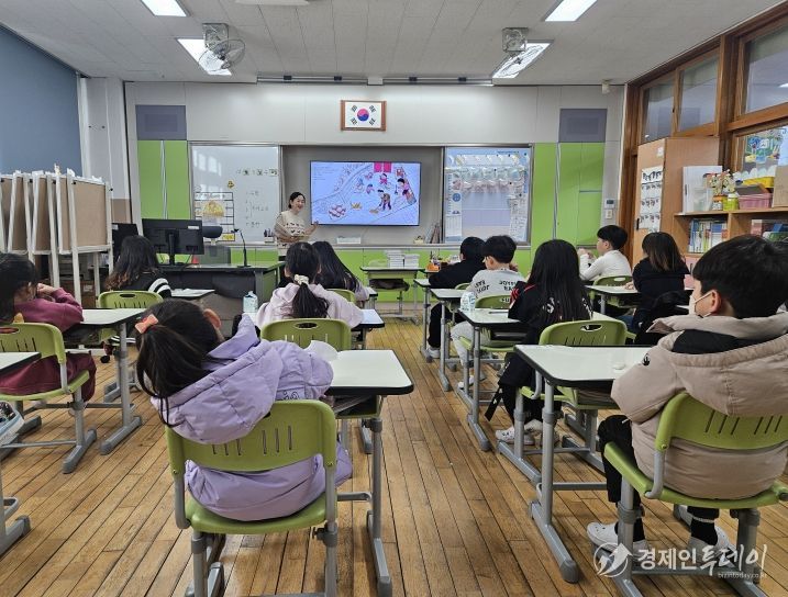 감 역량 키우는 '겨울 독서교실'