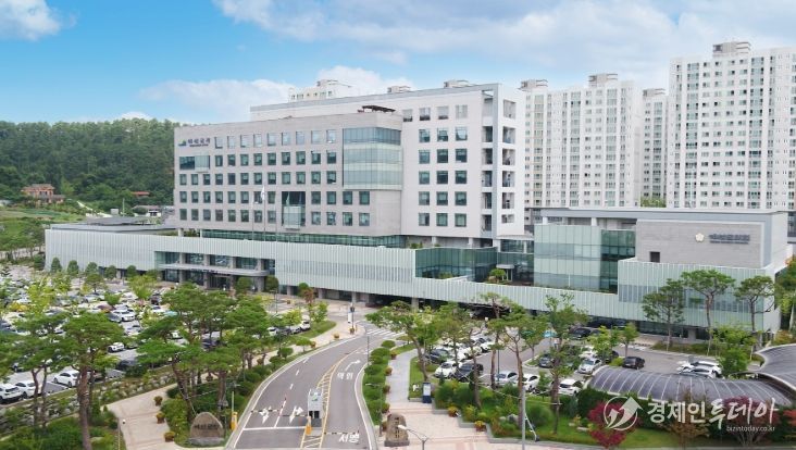 예산군 청사 전경