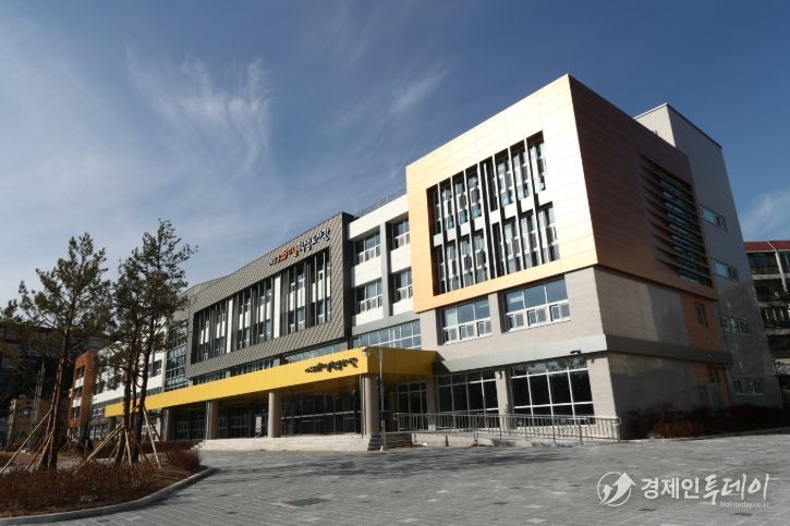 2·28기념학생도서관